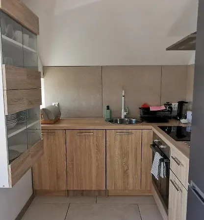 Klimatyczny Nr 8 Z Widokiem Na Góry Sowie Apartament Bielawa (Dzierzoniow)
