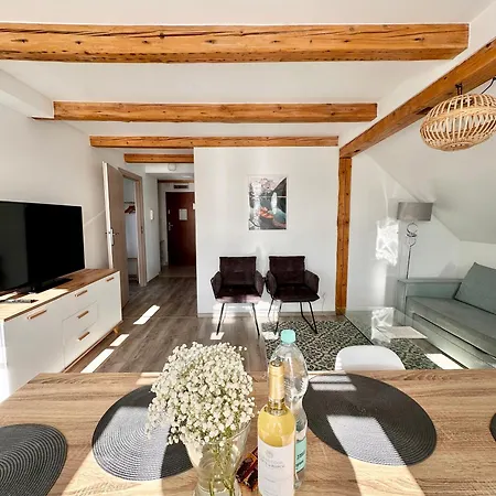 Luna - Klimatyczny Nr 8 Z Widokiem Na Poddaszu - Gory Sowie - Jezioro Apartment *