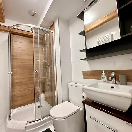 Apartamento Klimatyczny Nr 8 Z Widokiem Na Góry Sowie *