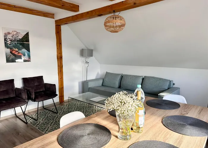 Klimatyczny Nr 8 Z Widokiem Na Gory Sowie * Bielawa (Dzierzoniow)